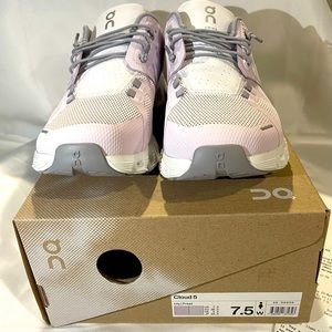 On Running Cloud 5 Shoes